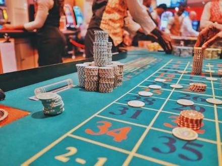 Top 10 Must-Try Casino Games for Beginners